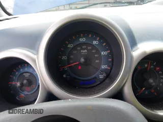 2003 Honda Element DX z VIN 5J6YH28273L001740, wystawiony jako IAAI lot #42084177 z przebiegiem 212 509 mil mil oraz . Historia ofert i sprzedaży dostępna na DreamBid. Obrazek 7.