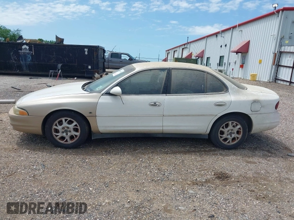2001 Oldsmobile Intrigue GL with VIN 1G3WS52H41F194437, listed as a IAAI auction lot 42047399 with 175,859 mi miles. Bid and sale history available at carsss.com. Image 16.