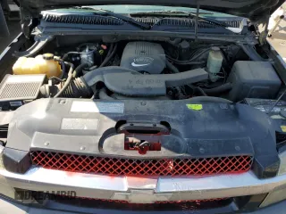 2002 Chevrolet Avalanche with VIN 3GNEK13T02G102710, listed as a Copart auction lot 65681794 with Not Provided miles and Clean Title. Bid and sale history available at carsss.com. Image 11.