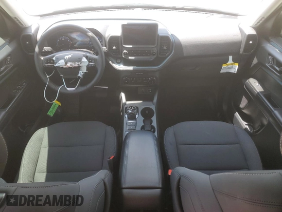 2024 Ford Bronco Sport Badlands z VIN 3FMCR9D90RRF27061, wystawiony jako Copart lot #56312745 z przebiegiem 5 670 mil mil oraz Szkoda całkowita • Salvage title. Historia ofert i sprzedaży dostępna na DreamBid. Obrazek 8.