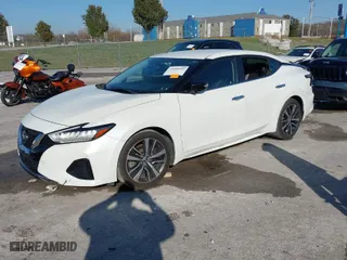 2019 Nissan Maxima S with VIN 1N4AA6AVXKC375092, listed as a IAAI auction lot 40848099 with 84,372 mi miles. Bid and sale history available at carsss.com. Image 2.