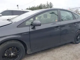 2015 Toyota Prius Four with VIN JTDKN3DU3F1919180, listed as a IAAI auction lot 41807569 with 132,924 mi miles. Bid and sale history available at carsss.com. Image 14.