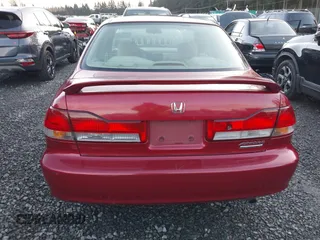 2002 Honda Accord SE z VIN JHMCG56772C009398, wystawiony jako IAAI lot #41365741 z przebiegiem 269 525 mil mil oraz . Historia ofert i sprzedaży dostępna na DreamBid. Obrazek 16.