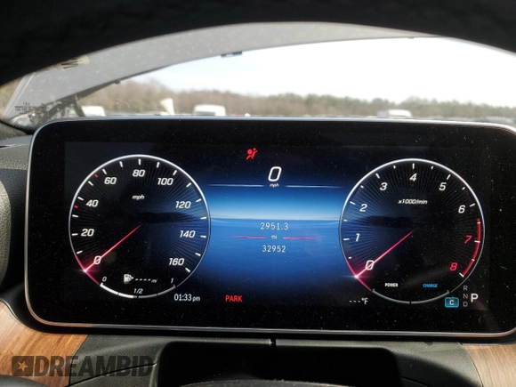 2023 Mercedes-Benz C 300 with VIN W1KAF4HBXPR151617, listed as a Copart auction lot 47285225 with 32,952 mi miles and Salvage Title. Bid and sale history available at DreamBid. Image 9.