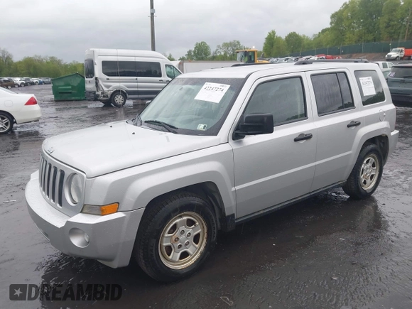 2007 Jeep Patriot Sport с VIN 1J8FF28W77D396064, выставлен на аукционе IAAI как лот 42247274 с пробегом 128 455 миль миль и . История ставок и продаж доступна на DreamBid. Изображение 2.