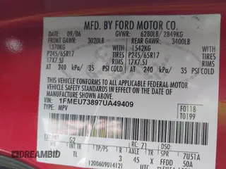 2007 Ford Explorer XLT with VIN 1FMEU73897UA49409, listed as a IAAI auction lot 41236916 with 165,291 mi miles. Bid and sale history available at carsss.com. Image 9.