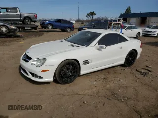 2008 Mercedes-Benz SL 550 z VIN WDBSK71F28F138337, wystawiony jako Copart lot #46896265 z przebiegiem 86 717 mil mil oraz Szkoda całkowita • Salvage title. Historia ofert i sprzedaży dostępna na DreamBid. Obrazek 1.