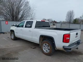 2015 GMC Sierra 1500 SLE with VIN 3GTU2UECXFG195356, listed as a IAAI auction lot 41777752 with 171,549 mi miles. Bid and sale history available at carsss.com. Image 3.