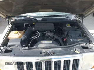2008 Jeep Commander Sport with VIN 1J8HH48K08C200971, listed as a IAAI auction lot 42046063 with 232,501 mi miles and . Bid and sale history available at DreamBid. Image 10.