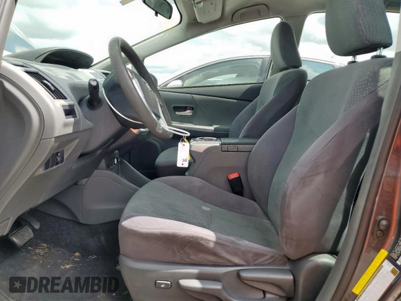 2013 Toyota Prius Two with VIN JTDZN3EU0D3229871, listed as a Copart auction lot 53303985 with 130,420 mi miles and Salvage Title. Bid and sale history available at DreamBid. Image 7.