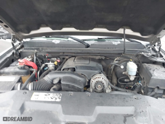 2007 Chevrolet Silverado 1500 LTZ with VIN 2GCEK13M571637081, listed as a IAAI auction lot 41085702 with 202,998 mi miles. Bid and sale history available at carsss.com. Image 10.