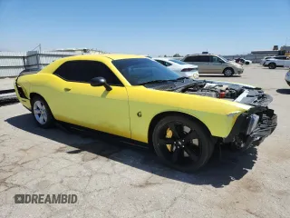 2021 Dodge Challenger R/T Scat Pack Widebody z VIN 2C3CDZFJ8MH594266, wystawiony jako Copart lot #56887575 z przebiegiem 28 748 mil mil oraz Szkoda całkowita • Salvage title. Historia ofert i sprzedaży dostępna na DreamBid. Obrazek 4.