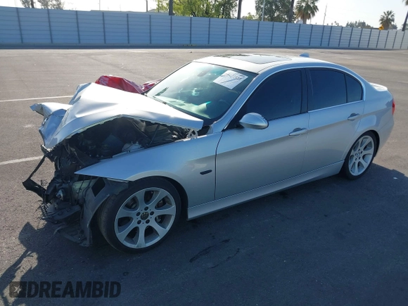 2007 BMW 3 Series 335i z VIN WBAVB73567PA88537, wystawiony jako IAAI lot #42097323 z przebiegiem 98 512 mil mil oraz . Historia ofert i sprzedaży dostępna na DreamBid. Obrazek 18.