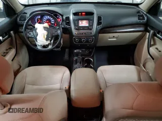 2015 Kia Sorento LX with VIN 5XYKT4A69FG658073, listed as a Copart auction lot 49642255 with 162,733 mi miles and Salvage Title. Bid and sale history available at DreamBid. Image 8.