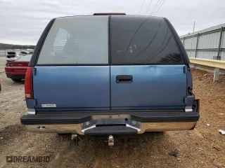 1994 Chevrolet Suburban with VIN 1GNEC16K4RJ318097, listed as a Copart auction lot 45222074 with 307,232 mi miles and Salvage Title. Bid and sale history available at carsss.com. Image 6.