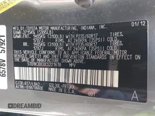 2012 Toyota Sienna XLE AAS z VIN 5TDYK3DC0CS221618, wystawiony jako IAAI lot #41983806 z przebiegiem 200 851 mil mil oraz . Historia ofert i sprzedaży dostępna na DreamBid. Obrazek 9.