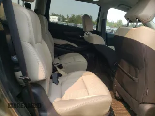 2024 Subaru Ascent Premium with VIN 4S4WMAED3R3413117, listed as a Copart auction lot 70282224 with 9,993 mi miles and Salvage title. Bid and sale history available at DreamBid. Image 10.