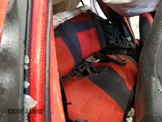 1992 Geo Tracker z VIN 2CNBJ18U1N6917736, wystawiony jako Copart lot #76609574 z przebiegiem Nie podano mil oraz Szkody całkowita. Historia ofert i sprzedaży dostępna na DreamBid. Obrazek 10.