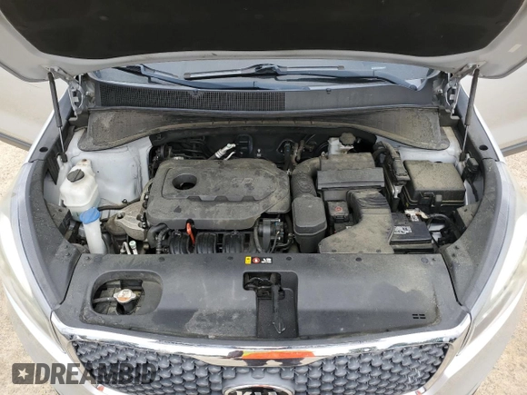 2018 Kia Sorento L with VIN 5XYPG4A36JG395761, listed as a Copart auction lot 51821495 with 156,884 mi miles and Clean Title. Bid and sale history available at carsss.com. Image 12.