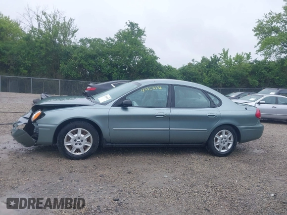 2005 Ford Taurus SE с VIN 1FAFP53U15A175267, выставлен на аукционе IAAI как лот 42358592 с пробегом 78 494 миль миль и . История ставок и продаж доступна на DreamBid. Изображение 14.
