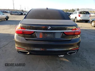 2016 BMW 7 Series 740i with VIN WBA7E2C59GG504533, listed as a Copart auction lot 77122283 with 68,209 mi miles. Bid and sale history available at carsss.com. Image 6.