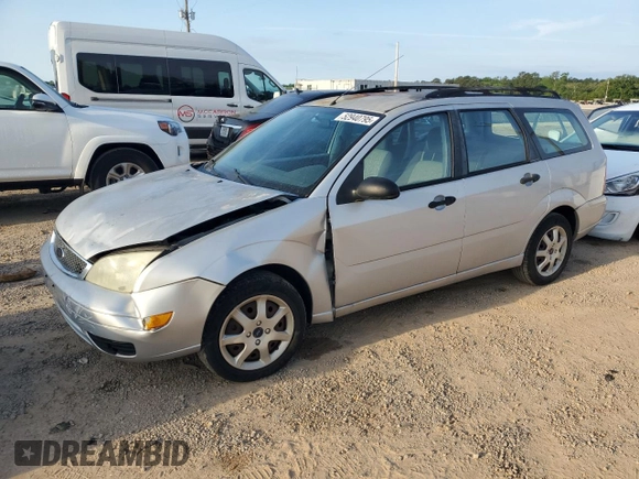 2005 Ford Focus SE with VIN 1FAFP36N55W155129, listed as a Copart auction lot 52940795 with 111,400 mi miles and Salvage Title. Bid and sale history available at carsss.com. Image 1.