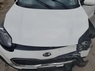 2020 Kia Sportage LX z VIN KNDPMCAC8L7761710, wystawiony jako Copart lot #58187945 z przebiegiem 46 937 mil mil oraz Szkoda całkowita • Salvage title. Historia ofert i sprzedaży dostępna na DreamBid. Obrazek 12.