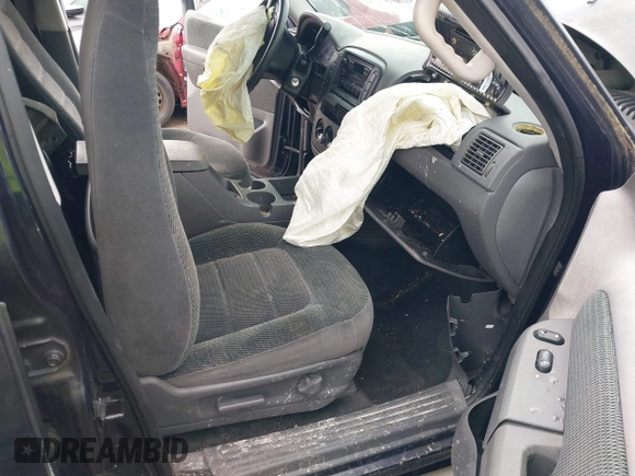 2002 Ford Explorer XLT with VIN 1FMDU63E82UA70806, listed as a IAAI auction lot 41937613 with 296,274 mi miles and . Bid and sale history available at DreamBid. Image 5.