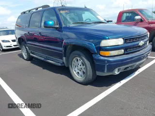 2005 Chevrolet Suburban Z71 z VIN 3GNFK16Z15G142075, wystawiony jako IAAI lot #42172902 z przebiegiem 199 847 mil mil oraz . Historia ofert i sprzedaży dostępna na DreamBid. Obrazek 1.