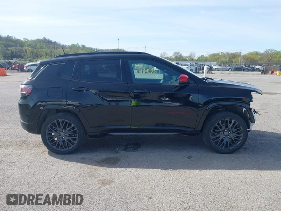 2023 Jeep Compass (RED) Edition с VIN 3C4NJDCN8PT502589, выставлен на аукционе IAAI как лот 39114686 с пробегом 16 116 миль миль и . История ставок и продаж доступна на DreamBid. Изображение 14.