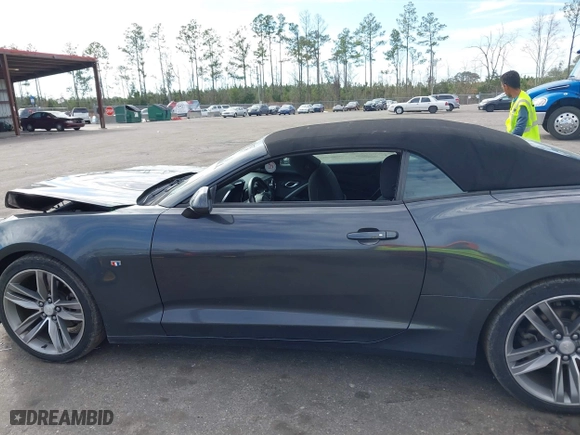 2018 Chevrolet Camaro 1LT with VIN 1G1FB3DS4J0115549, listed as a IAAI auction lot 41481201 with 118,186 mi miles. Bid and sale history available at carsss.com. Image 14.