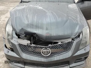 2009 Cadillac CTS-V z VIN 1G6DN57P790164493, wystawiony jako Copart lot #50998445 z przebiegiem 118 302 mil mil oraz Czysty tytuł • Clean title. Historia ofert i sprzedaży dostępna na DreamBid. Obrazek 11.