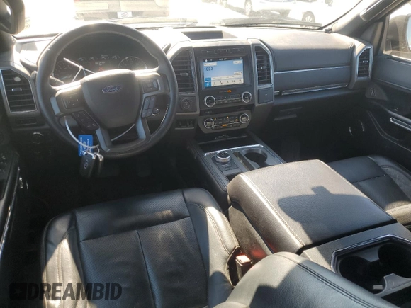 2018 Ford Expedition Max XLT with VIN 1FMJK1HT5JEA02197, listed as a Copart auction lot 45679215 with 116,573 mi miles and Salvage title. Bid and sale history available at DreamBid. Image 8.
