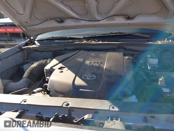 2009 Toyota Tacoma z VIN 5TELU42N09Z596810, wystawiony jako IAAI lot #41673552 z przebiegiem 169 044 mil mil oraz . Historia ofert i sprzedaży dostępna na DreamBid. Obrazek 10.