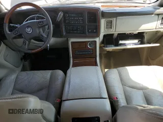 2004 Cadillac Escalade z VIN 1GYEC63T44R275260, wystawiony jako Copart lot #53201805 z przebiegiem 283 450 mil mil oraz Szkoda całkowita • Salvage title. Historia ofert i sprzedaży dostępna na DreamBid. Obrazek 8.