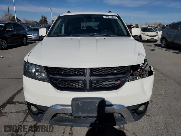 2018 Dodge Journey Crossroad with VIN 3C4PDDGG3JT449447, listed as a Copart auction lot 47424385 with 139,774 mi miles and Salvage Title. Bid and sale history available at DreamBid. Image 5.