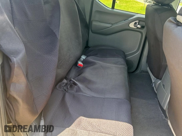 2020 Nissan Frontier SV with VIN 1N6ED0EA7LN711453, listed as a Copart auction lot 64101035 with 149,918 mi miles and Clean title. Bid and sale history available at DreamBid. Image 6.