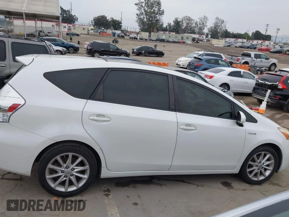 2014 Toyota Prius Two with VIN JTDZN3EUXE3359433, listed as a IAAI auction lot 42105488 with 183,237 mi miles and . Bid and sale history available at DreamBid. Image 13.