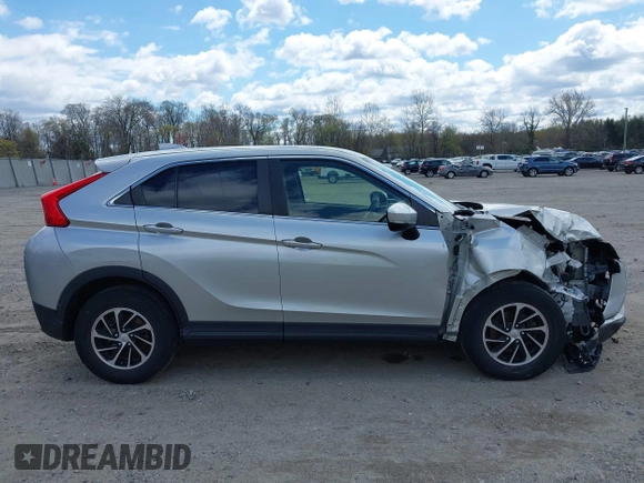 2020 Mitsubishi Eclipse Cross ES z VIN JA4AS3AA4LZ014128, wystawiony jako IAAI lot #42053759 z przebiegiem 72 825 mil mil oraz . Historia ofert i sprzedaży dostępna na DreamBid. Obrazek 13.