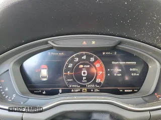 2019 Audi SQ5 Premium Plus with VIN WA1B4AFY2K2005606, listed as a Copart auction lot 51994665 with 61,955 mi miles and Clean Title. Bid and sale history available at DreamBid. Image 9.
