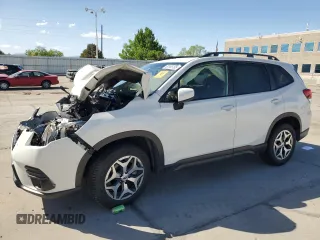 2022 Subaru Forester Premium with VIN JF2SKAEC3NH427064, listed as a Copart auction lot 57065135 with 30,870 mi miles and Salvage title. Bid and sale history available at DreamBid. Image 1.