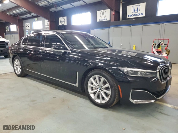 2020 BMW 7 Series 740i xDrive with VIN WBA7T4C06LGG62749, listed as a Copart auction lot 83454364 with 209,536 mi miles and Clean Title. Bid and sale history available at carsss.com. Image 4.