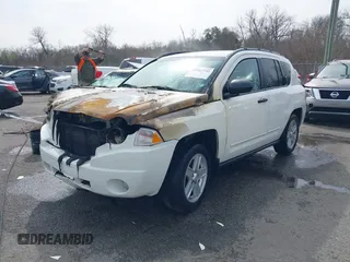 2008 Jeep Compass Sport with VIN 1J8FF47W88D647320, listed as a IAAI auction lot 41567742 with Not Provided miles and . Bid and sale history available at DreamBid. Image 2.