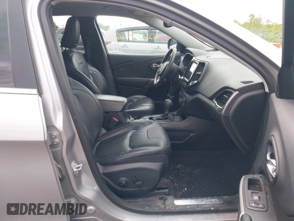 2019 Jeep Cherokee Limited with VIN 1C4PJMDXXKD451183, listed as a IAAI auction lot 42285516 with 83,789 mi miles and . Bid and sale history available at DreamBid. Image 5.