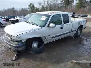 2001 Chevrolet Silverado 1500 LT with VIN 2GCEC19TX11144290, listed as a IAAI auction lot 41709661 with 405,583 mi miles. Bid and sale history available at carsss.com. Image 2.