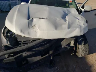 2016 Chevrolet Colorado 4WD Z71 with VIN 1GCPTDE11G1358937, listed as a Copart auction lot 88302525 with 0 mi miles and Salvage Title. Bid and sale history available at carsss.com. Image 12.