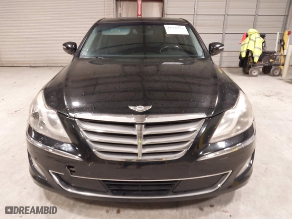 2012 Hyundai Genesis 5.0L with VIN KMHGC4DH3CU162680, listed as a IAAI auction lot 41560376 with 100,879 mi miles. Bid and sale history available at carsss.com. Image 6.