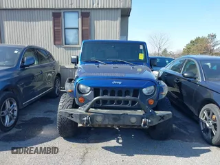 2009 Jeep Wrangler X with VIN 1J4FA24169L739367, listed as a IAAI auction lot 41810359 with 193,192 mi miles and . Bid and sale history available at carsss.com. Image 12.