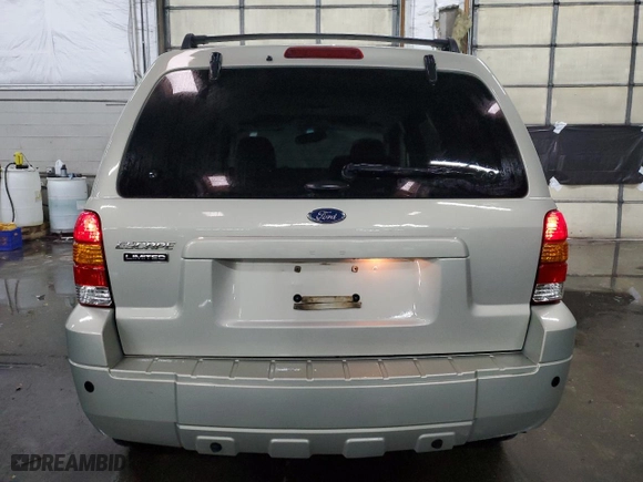 2005 Ford Escape Limited with VIN 1FMCU94105KA90184, listed as a Copart auction lot 45879565 with 178,163 mi miles and Salvage Title. Bid and sale history available at carsss.com. Image 6.