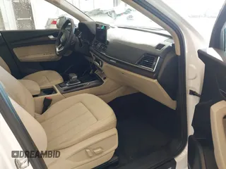 2023 Audi Q5 Premium Plus with VIN WA1BBAFY1P2020434, listed as a IAAI auction lot 40964961 with 26,606 mi miles and . Bid and sale history available at DreamBid. Image 5.